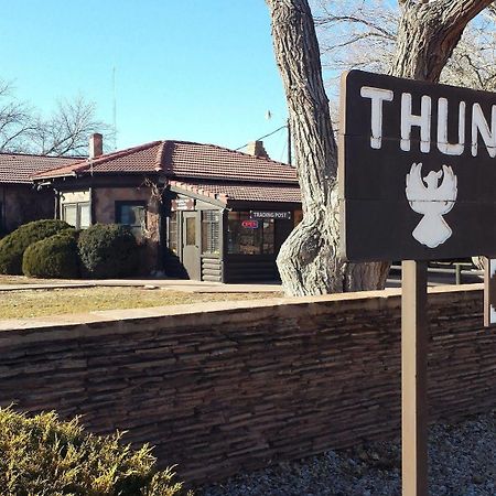 Thunderbird Lodge Чинл Экстерьер фото