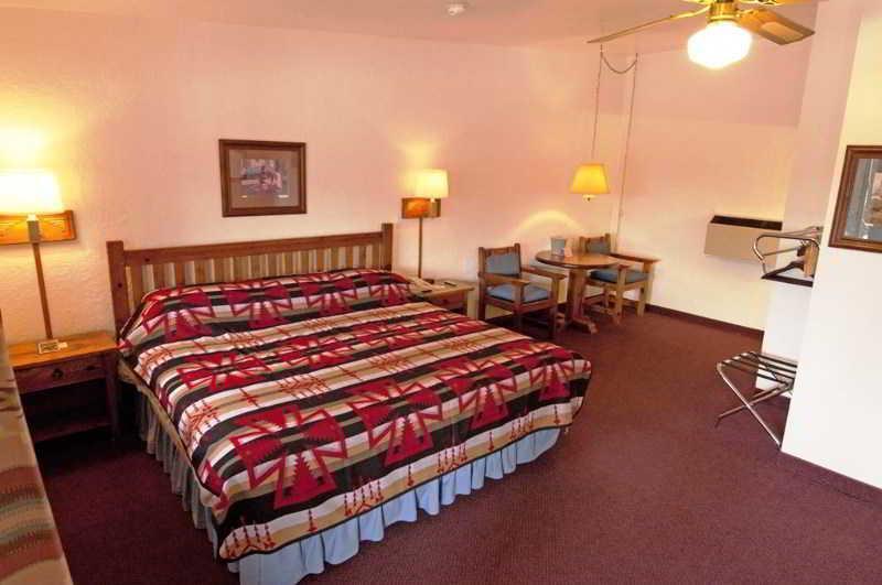 Thunderbird Lodge Чинл Экстерьер фото